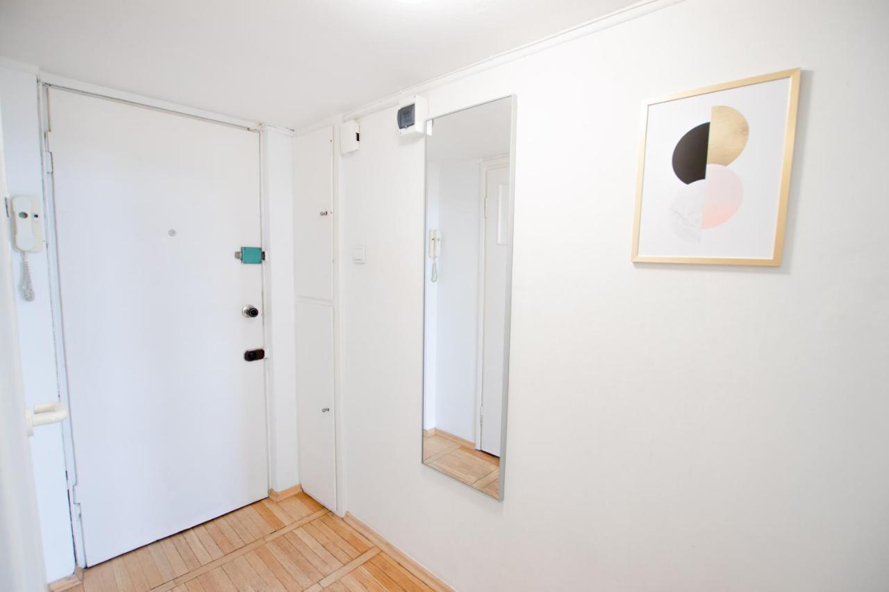 Amazing View And Great Location. Ratusz Arsenal. Apartamento Varsóvia Exterior foto