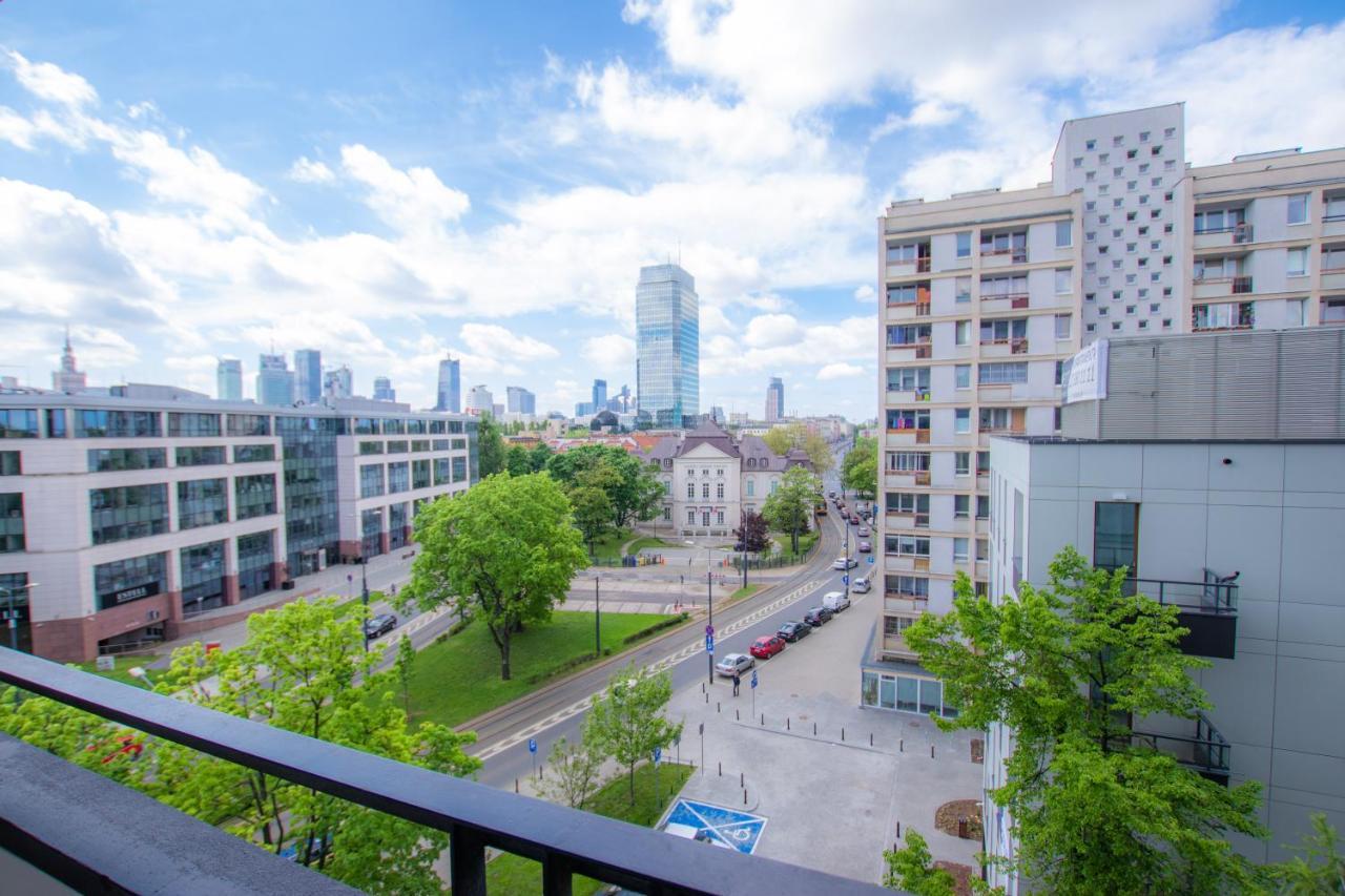 Amazing View And Great Location. Ratusz Arsenal. Apartamento Varsóvia Exterior foto